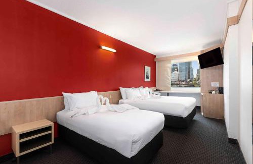 Darling Harbour Hotel | ibis Sydney Darling Harbour