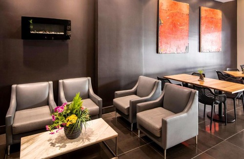 Sydney Central Business District Hotel | ibis Sydney World Square