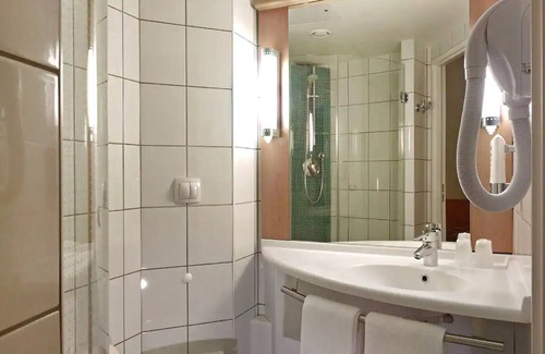 Ochota Hotel | ibis Warszawa West Station