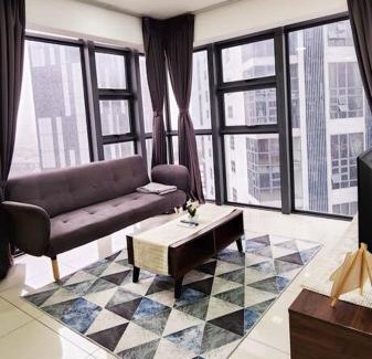 Taman Mutiara Apartment | Ibiza Bliss