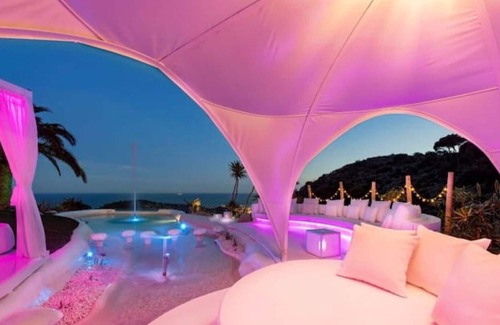 Mas Ram Villa | Ibiza Style Barcelona Villa, stunning views
