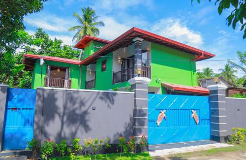 Hikkaduwa Villa | IBSON Villa - 02 Hikkaduwa with 4 Bedrooms & Salt Water Swimming Pool