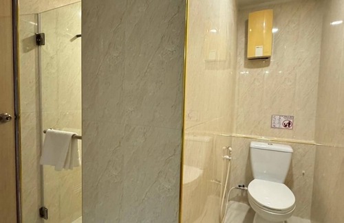 Talat Phlu Hotel | iCheck inn Thapra