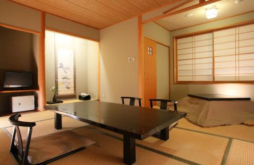 Yudanaka Shibu Onsen Hotel | Ichinoyu Katei