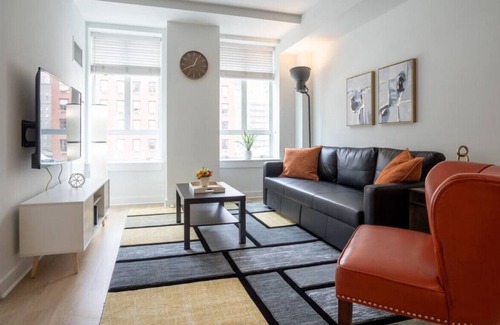 Rittenhouse Row Apartment | Icon 508 · CENTER CITY- Luxury King 2 bed apt w/Rooftop Views