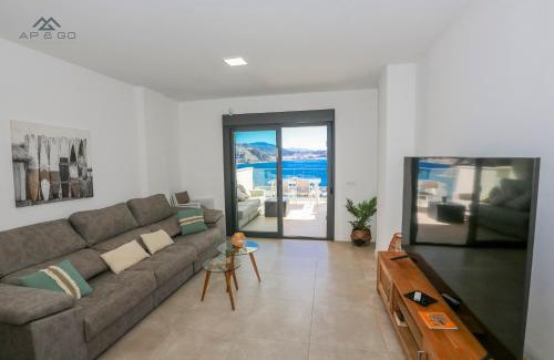 Almunecar Apartment | Icon Deluxe Marina Views