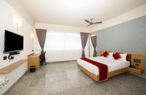 Krishnarajapura Hotel | ICON Express by BHAGINI Hoodi