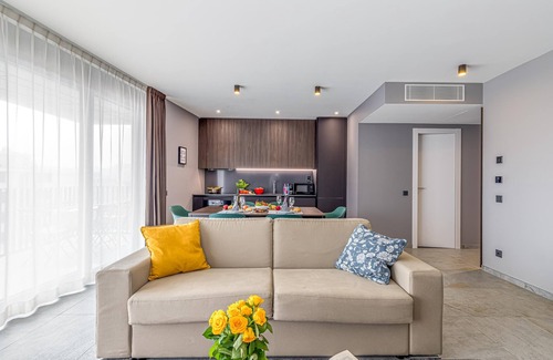 Viganello Apartment | Icon H 602 Suite Executive