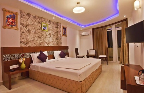 Marathahalli Hotel | Icon Suites by Bhagini