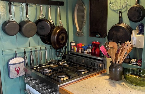 Truro Cottage | Iconic, historic cottage overlooking Cape Cod Bay