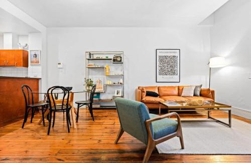 Melbourne Central Business District Apartment | Iconic Melbourne CBD Heritage Apt on Flinders