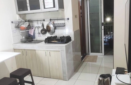 Old Jakarta Apartment | Family friendly 2-bedroom apartment with AC, WiFi at Maldives home pluit seaview