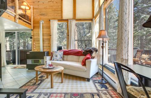 Idaho Springs House | Idaho Springs Cabin with Hot Tub on Half Acre!