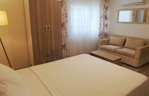 Marmaris City Center Apartment | İde Home Centrum of Marmaris with Garden Close to Beach