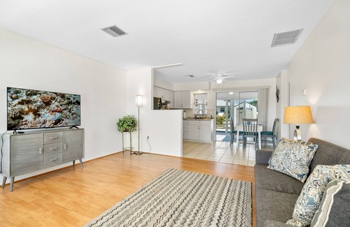 Warm Mineral Springs House | Ideal 1-Bedroom Escape Just Minutes from Warm Mineral Springs