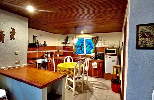 Banos de Agua Santa Apartment | Ideal apartment for couples or family, 10 minutes from the center of town.