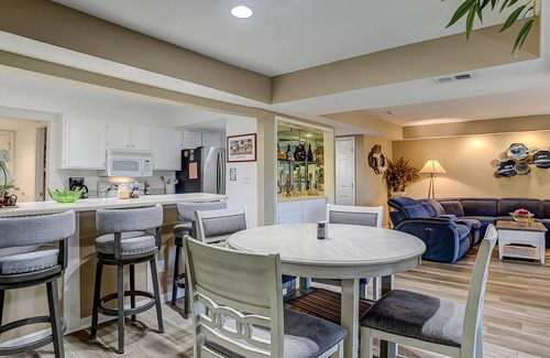 Palmetto Dunes House | Ideal beach villa w/shared pool, golf course view, & more