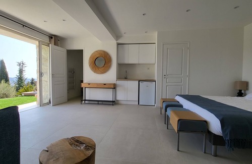 Saint-Paul-de-Vence House | Ideal BnB