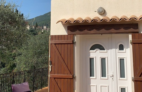Coaraze House | Ideal family home, family events or cycling enthusiasts