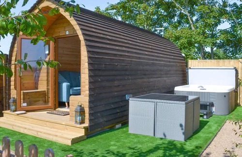 Mablethorpe Cottage | Ideal for a lovely break just ½ mile to lovely quiet sandy beaches.