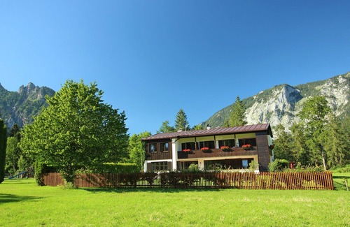 Winkl Apartment | Ideal for families, riders and dog owners