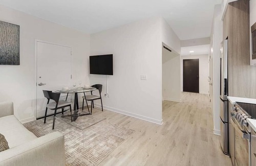 NoMa Hotel | Ideal for Your DC Visit | Stylish 1BR Apartment with Full Kitchen