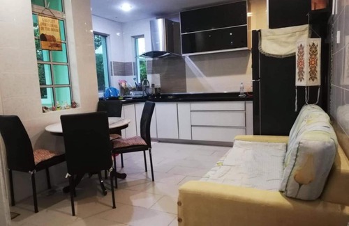 Bayan Lepas House | Ideal Homestay