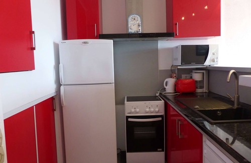 La Faviere Apartment | Ideal location "feet in the water" - Le Lavandou