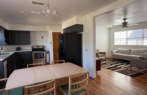 Lubbock House | Ideal location close to Texas Tech, University Medical Center, Covenant Hospital