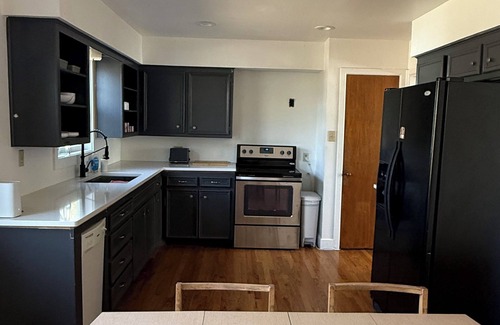 Lubbock House | Ideal location close to Texas Tech, University Medical Center, Covenant Hospital