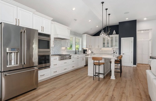 Duck House | Ideal Location in Duck, NC. Short Walk to Town and Short Walk to the Beach