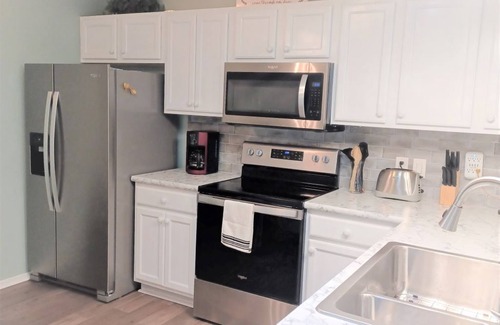 Duval Villa | Ideal Location in Duval, Free IDs with monthly booking, and pet friendly.