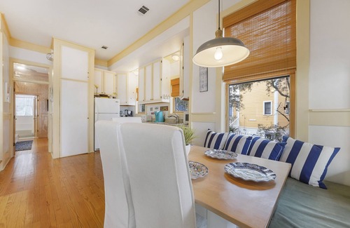 Seaside Cottage | Ideal location! Just a Short Walk to Town and Beach in Seaside, FL + 2 Bikes!
