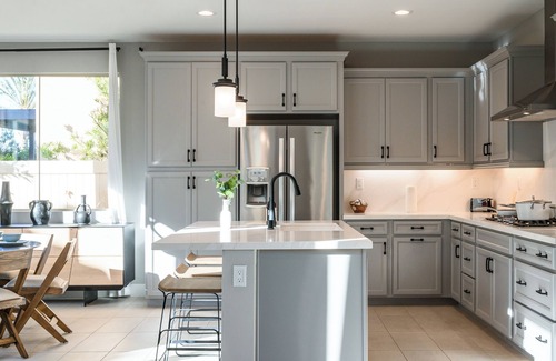 Chino House | Ideal modern style home 4bd/3ba
