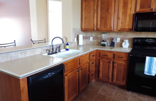 Washington House | Ideal Pool Home/Spa In Red Desert Near Zion, Bike Trails, Parks, & Golf