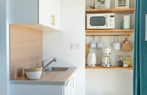 Perols Apartment | Ideal stay, with beaches, ponds and tramway just around the corner! Apt 2