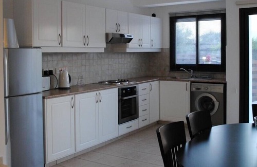Polis House | Ideal townhouse with private roof terrace & pool, near the sea