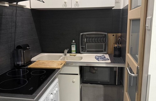 Faubourg Apartment | Ideally located apartment, Nîmes center, renovated