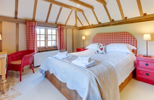 Cranbrook House | Iden Green Farm Stables