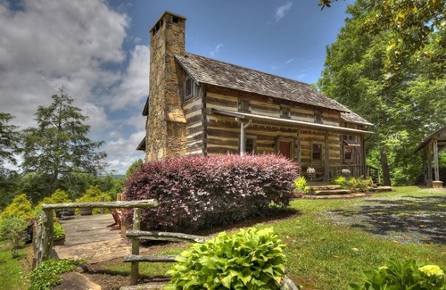 Mineral Bluff House | Idlehour Vineyard - Mineral Bluff
