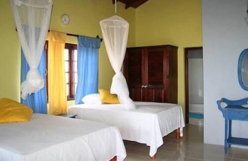 Black River Hotel | Idlers' Rest Beach Hotel