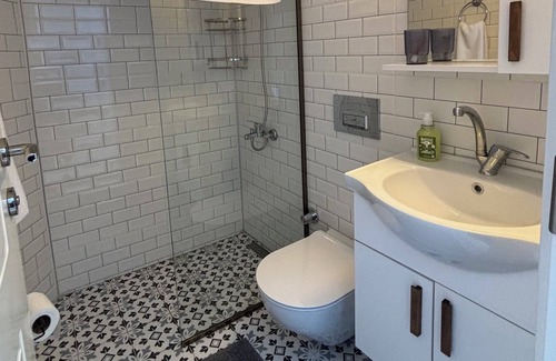 Ayvalik City Center House | Idor Guest House