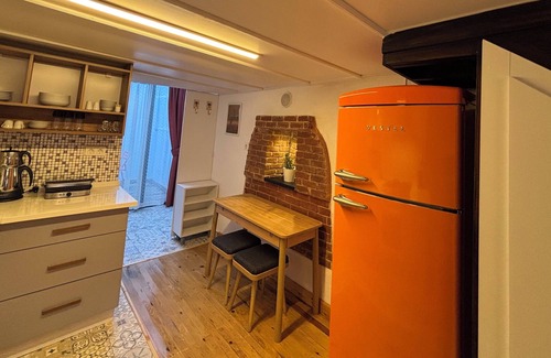 Ayvalik City Center House | Idor Guest House