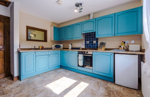 Dolgellau Cottage | IDRIS BARN, pet friendly, character holiday cottage in Dolgellau