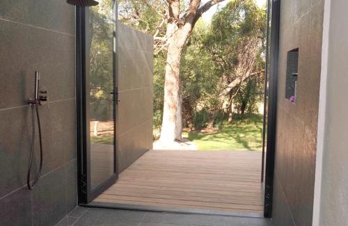 Thorny Bush Game Reserve Cabin | Idube Game Reserve