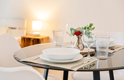 Hoheneck Apartment | IDYL kostenloser Privat-Parkplatz Wifi SmartTV Balkon