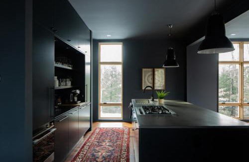 South Bloomingville Villa | Idyll Reserve - Hocking Hills