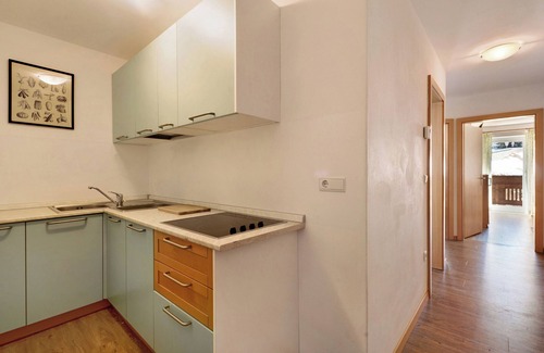 San Leonardo in Passiria Apartment | Idyllic Apartment 'Innerwalten 200' with Mountain View, Restaurant & Parking