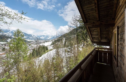 Kaprun Ski Chalet | Idyllic Chalet in Kaprun near Ski Area