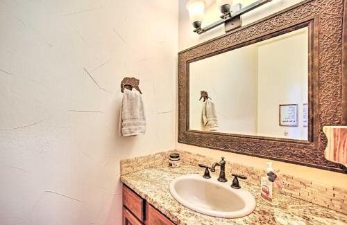Florissant House | Idyllic Florissant Cabin with Patio and Hot Tub!